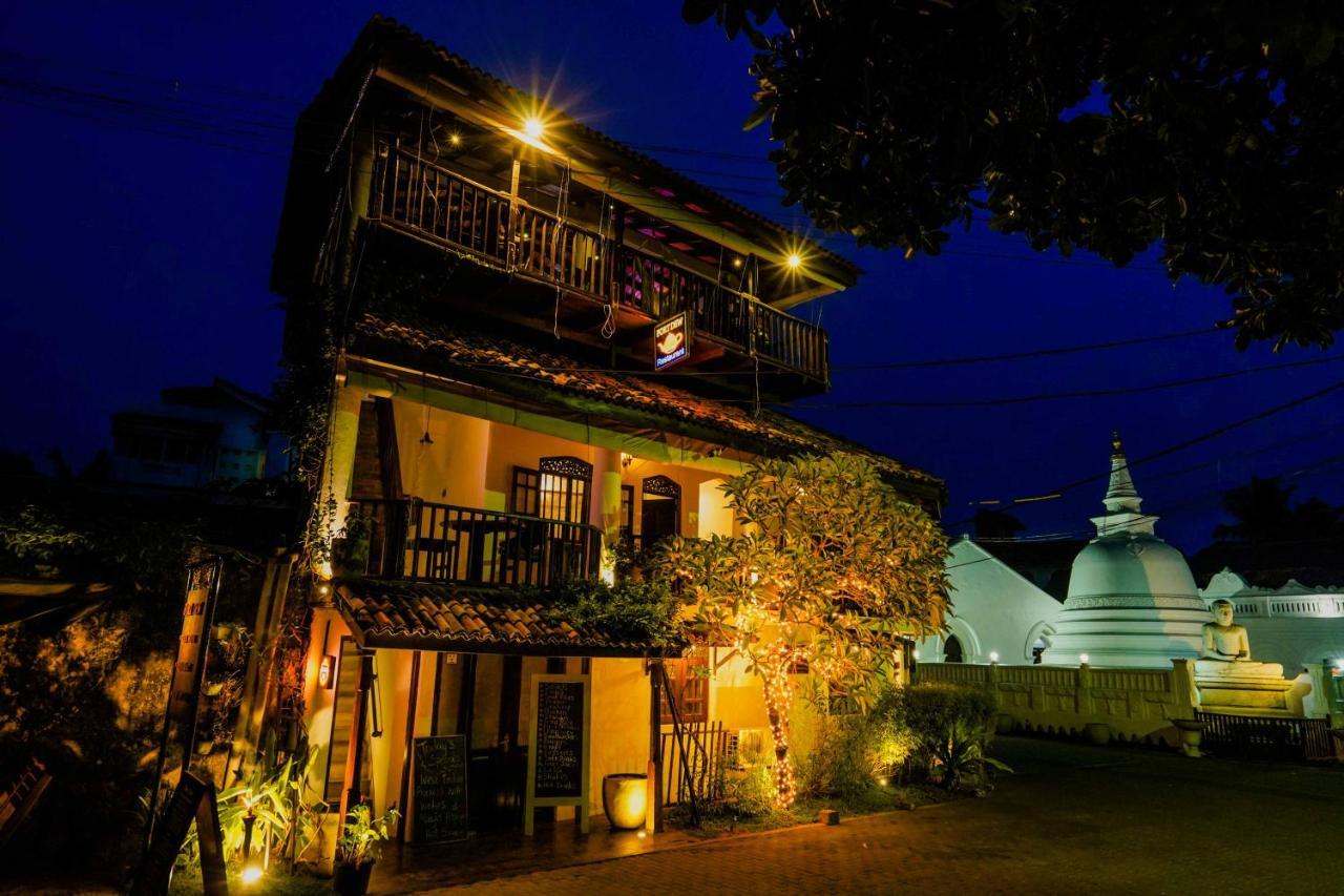 Fort Dew Guest House كالي المظهر الخارجي الصورة