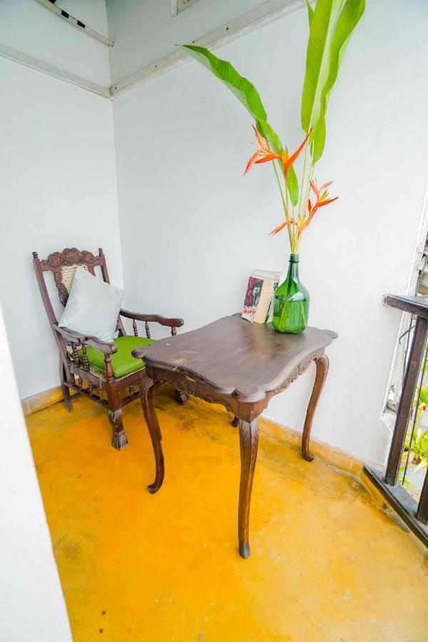 Fort Dew Guest House كالي المظهر الخارجي الصورة