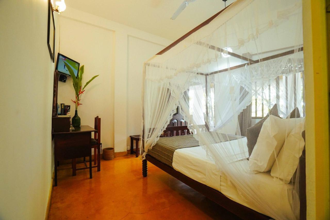 Fort Dew Guest House كالي المظهر الخارجي الصورة