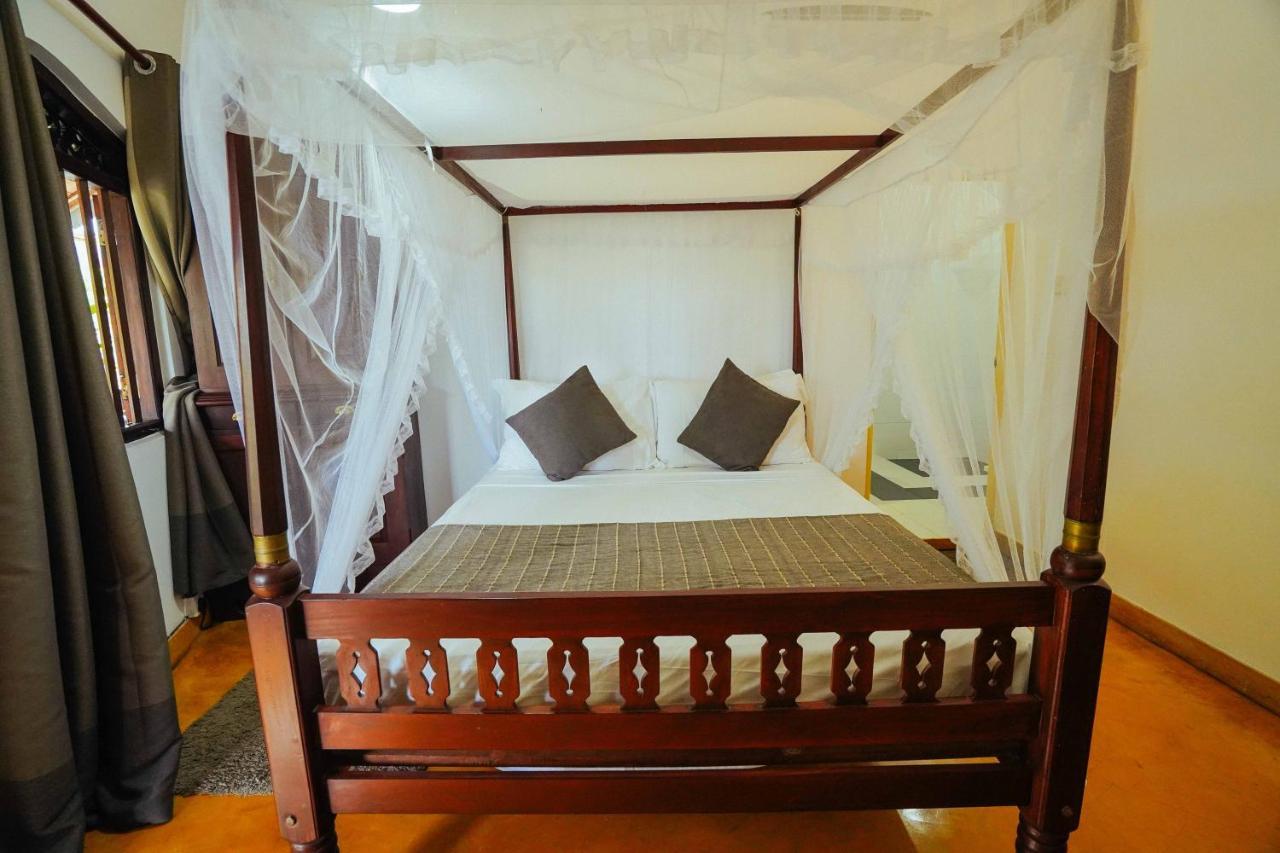 Fort Dew Guest House كالي المظهر الخارجي الصورة