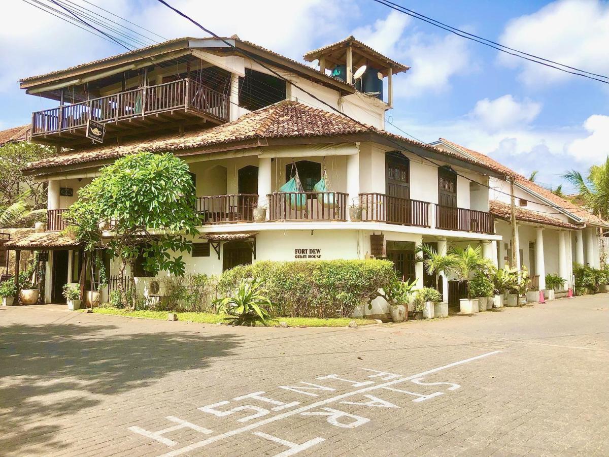 Fort Dew Guest House كالي المظهر الخارجي الصورة