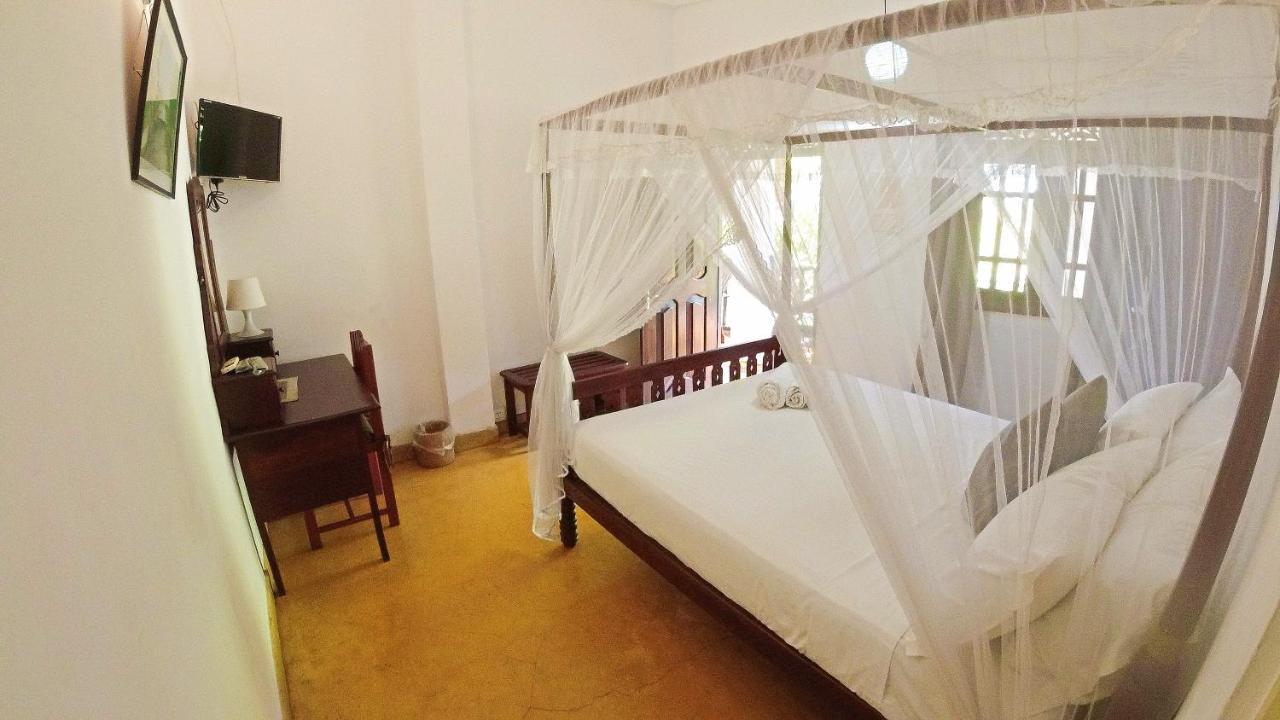 Fort Dew Guest House كالي المظهر الخارجي الصورة